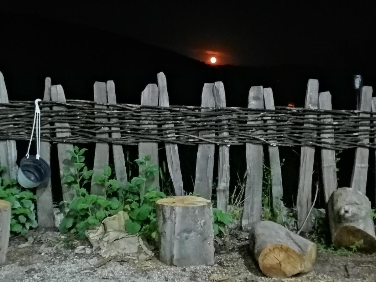 Etno Selo Lelic Valjevo Exterior foto